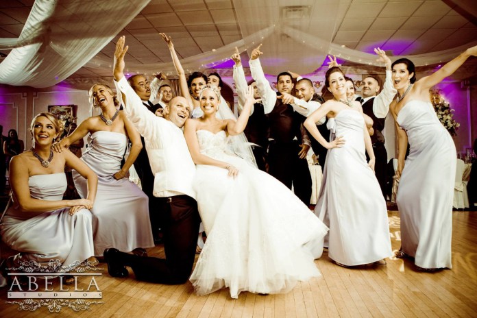 wedding party intro2